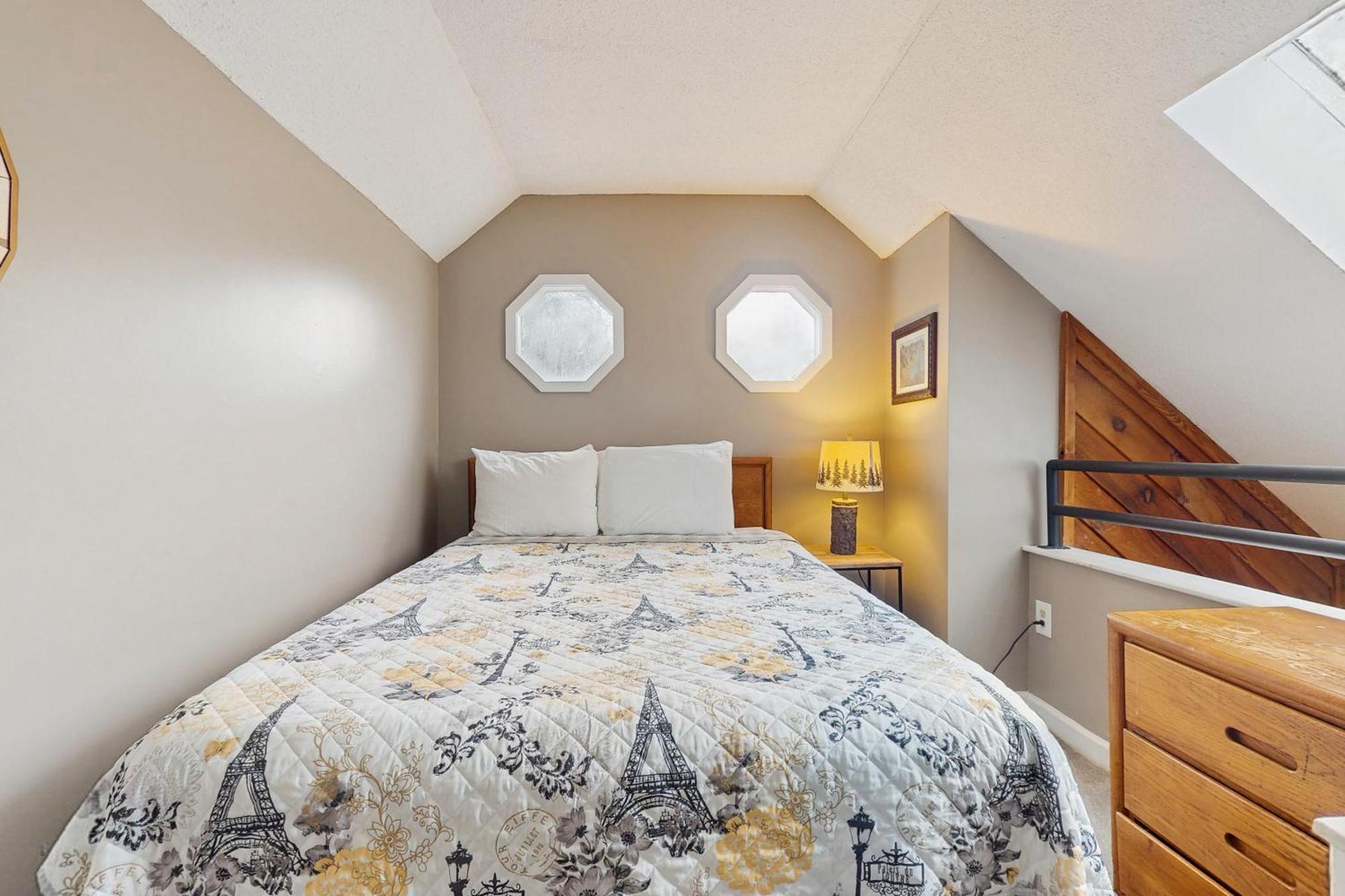 Summit Splendor Hotel *